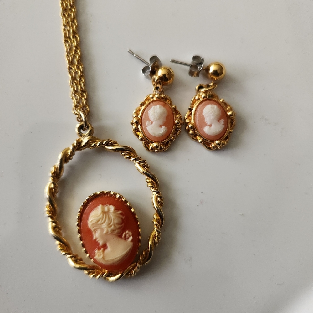 Vintage Cameo Necklace & Earrings